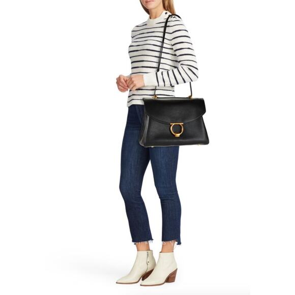 Salvatore Ferragamo Margot Leather Shoulder Bag Black Pebbled Leather. - Picture 9 of 10